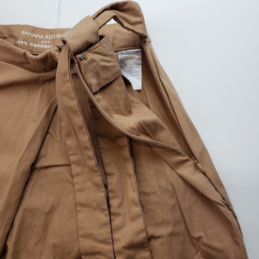 Banana Republic MADE WITH ORGANICALLY GROWN COTTON WIDE-LEG FOLDOVER PANT size 2 - Picture 6 of 11